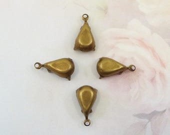 Antiqued Brass 13x8mm Settings, Closed Back Pear Shaped, Teardrop Setting, 1 ring, 4 pieces