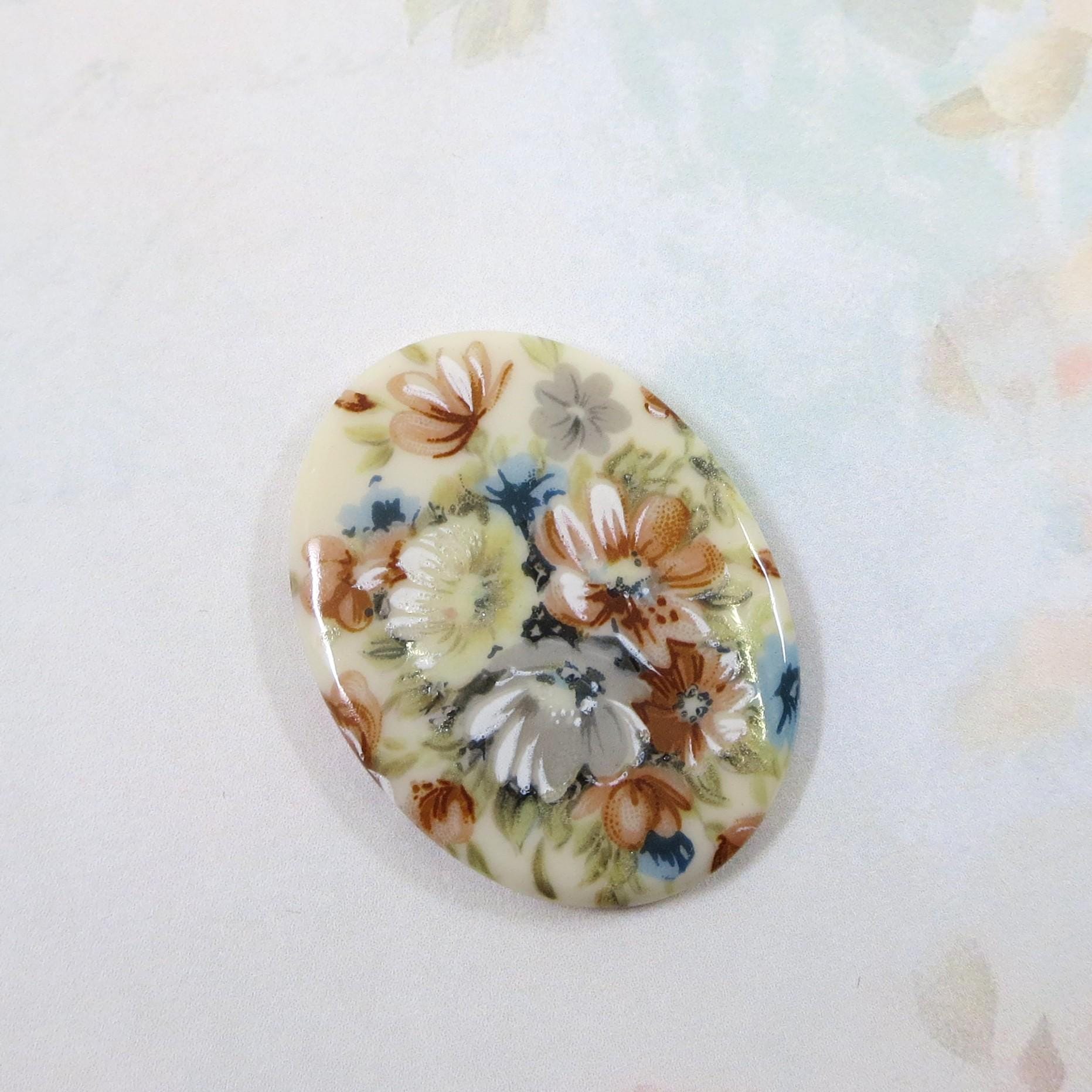 Vintage German Porcelain Cabochon, Vintage Flower Cabochon, 40x30mm, 1 piece