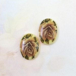 Vintage German Milk Glass Cabochon, Vintage Decal Mauve Pink Rose Cabochon, 18x13mm, 2 pieces