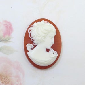 Vintage Carnelian Ivory Cameo, Vintage Resin Cameo, Lady Cameo, 40x30mm, 1 piece