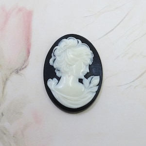 Vintage Black Ivory Cameo, Vintage Resin Cameo, Lady Cameo, 40x30mm, 1 piece