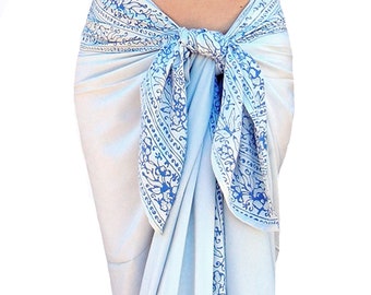 Beach Sarong Wrap Skirt - White & Blue Hawaiian Pareo - Batik Sarong