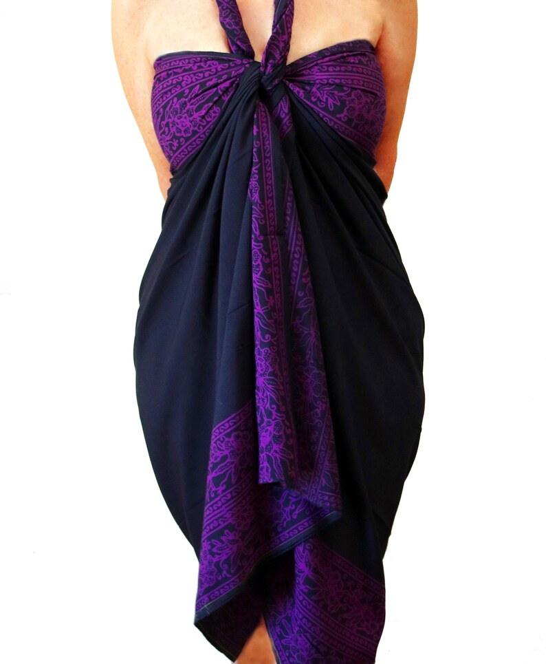 Hand-Batiked Rayon Sarong: Black & Purple Beach Wrap - Swim Cover Up image 4
