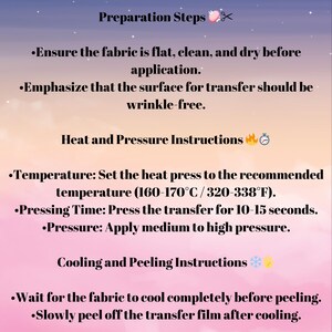 Puede incluir: Instrucciones para la aplicaci&oacute;n de transferencia de calor que se muestran sobre un fondo degradado. El texto incluye instrucciones de preparaci&oacute;n, calor y presi&oacute;n, y enfriamiento. La temperatura se establece en 160-170&deg;C (320-338&deg;F) durante 10-15 segundos.