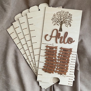 Personalisierte Messlatte für die Familie aus Holz – Messlatte mit Gravur für Kinder – Kinderzimmer Wanddekoration – Babyparty Geschenk – Individuell einstellbares Messlatte