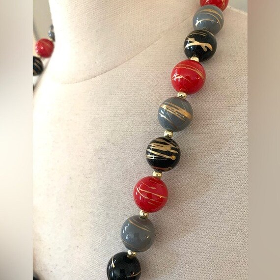 Vintage Black Red Gray Beaded Necklace Gold Splat… - image 4