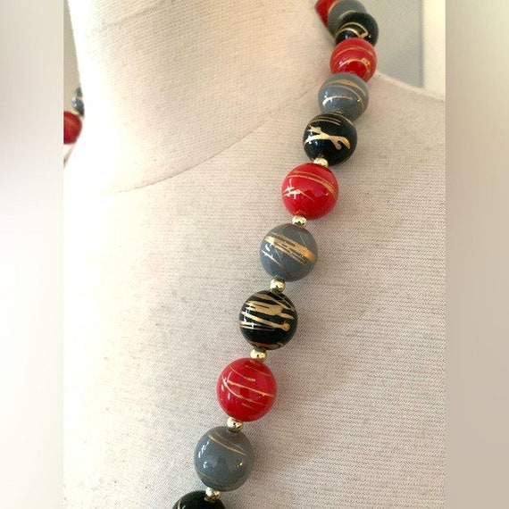 Vintage Black Red Gray Beaded Necklace Gold Splat… - image 5