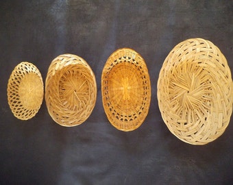 4 Vintage Oval Woven Baskets ~ Graduated Sizes ~ Farm House Decor ~ Jungalow ~ BOHO ~ Wall hanging