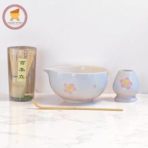 Original Cherry Blossom Matcha Bowl Set 500ml Ceramic Chawan Bamboo Whisk and Chasen Holder Japanese Beige Matcha Tea Gift Set Kit Ceremony