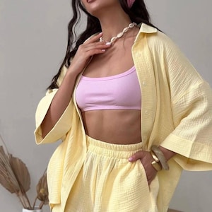 Boho Muslin Set for Women – 2 Piece Summer Outfit with Ruffle Tie Shirt and Shorts | Beachwear, Festival, Vacation Look