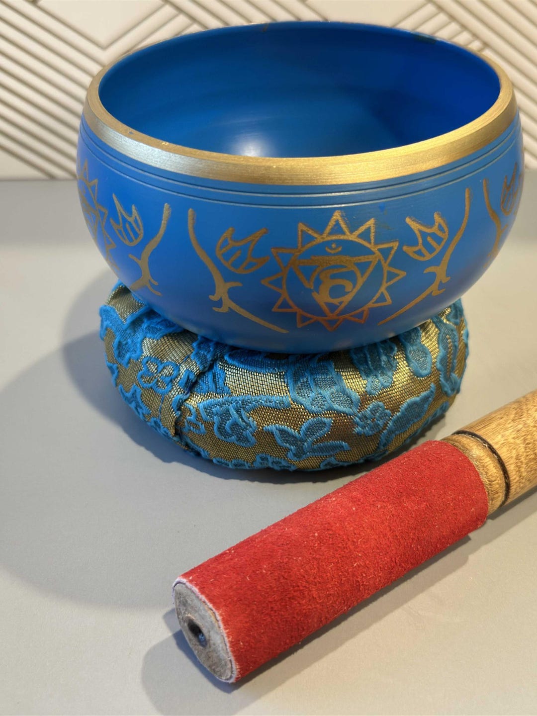 Chakra Tibetan Singing Bowls Light Blue Throat - Etsy