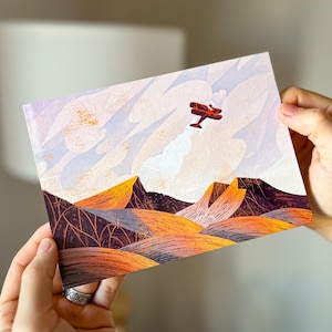 Postal de viaje al aire libre con aventura en el cielo // Postal de montaña // Arte de avión // Regalo para viajeros // Ilustración de la naturaleza // Avión