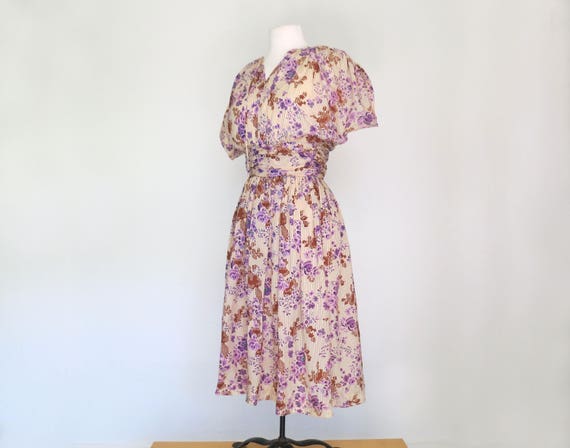 1950s handmade dress with violet flowers