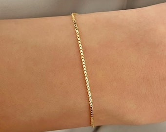 14K Solid Gold Thin Box Chain Bracelet: Minimalist Elegant Design