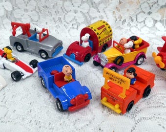 70s Snoopy Mini Die Cast Woodstock Racecar and Lucy Forklift 2pc