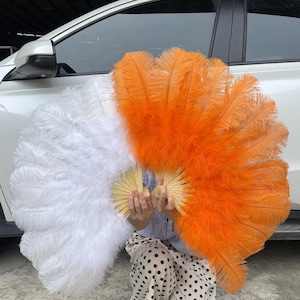 Leque de penas de avestruz feito à mão: showgirl, gótico, fantasia de casamento