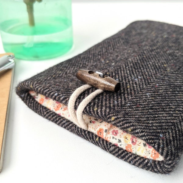 iPad Cover, Apple iPad Tablet, Custom Sized Padded Unisex iPad Sleeve Case - Floral and Herringbone