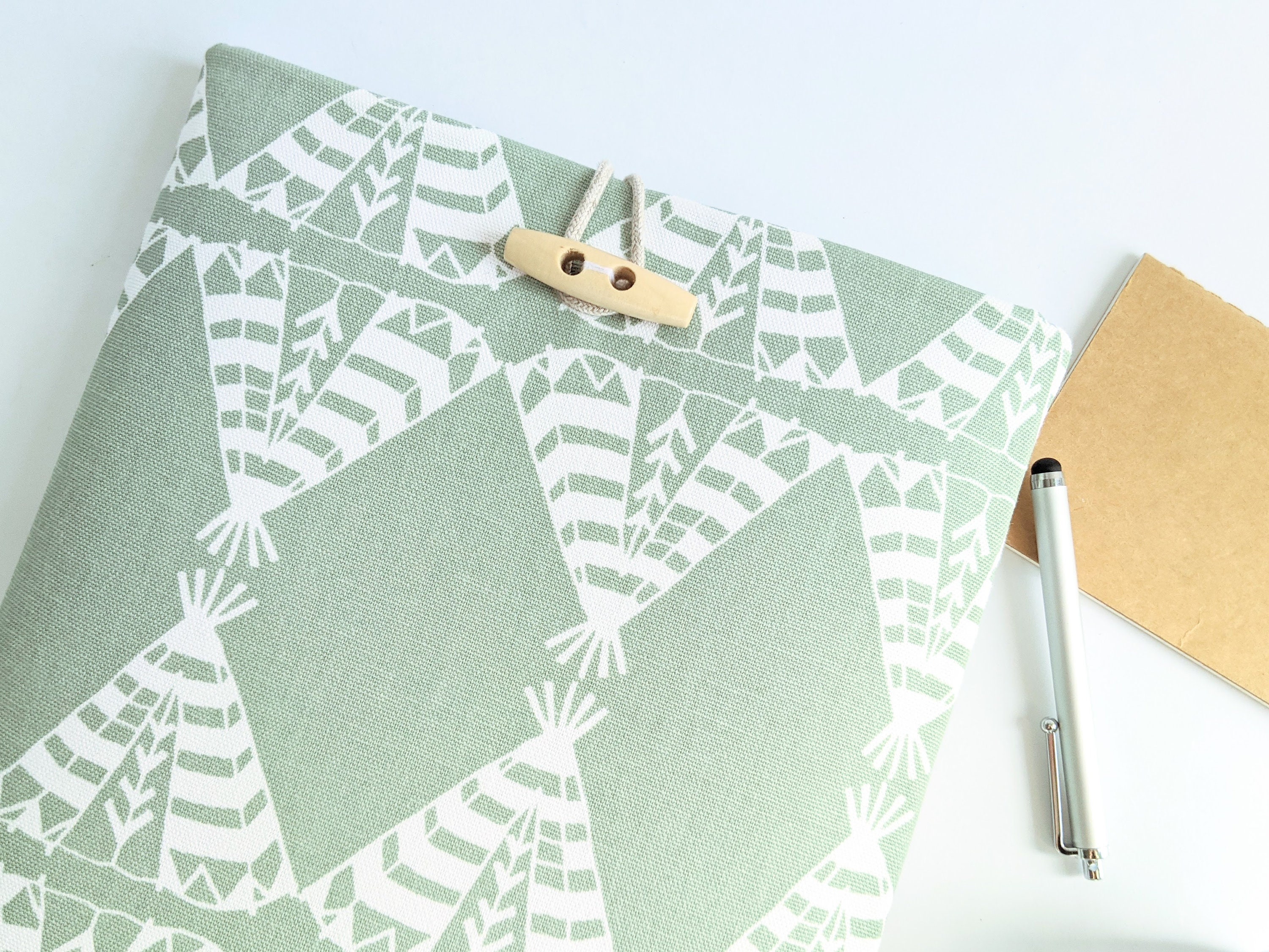 Macbook Sleeve Laptop Case Simple Sage Green Padded Macbook Etsy UK