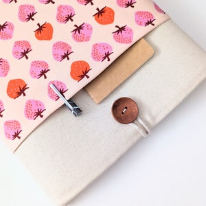 Strawberry MacBook Case, MacBook Air 13, 13.6" inch M1 M2 14", 16" MacBook Pro Sleeve -  Strawberries