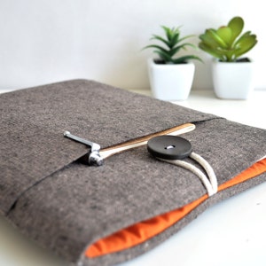 Brown Linen Laptop Sleeve, Custom Fit, Padded Pocket, Classic Look image 2