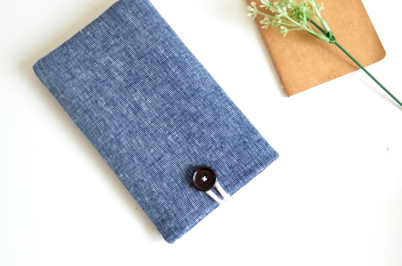 iPhone Sleeve, iPhone 14 / 13, Custom Size Padded Phone Case, Fit Any Android or iPhone 12, Pro, Mini, Plus, or Max - Blue Homespun 