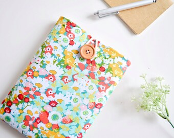 Custom Fit Kindle Case, Amazon Fire HD Case, Kindle Fire 7 Case, Paperwhite Sleeve Case, iPad Mini Tablet Padded eReader Cover - Flowers