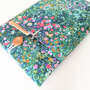 Floral Kindle Sleeve (Customizable) - Watercolor Garden