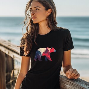 Abstract Polar Bear Graphic Tee - Arctic Wildlife Unisex T-Shirt