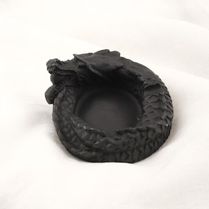 Black Dragon Ashtray, Cool Mythic Smoke Decor  Funky Portable Outdoor Ashtray Gift for Smokers – 9x10cm Handmade HEAVY ITEM 1LBS