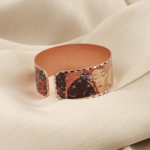 Gustav Klimt &quot;The Kiss&quot; Bracelet in Pure Copper, Inspired by Artistic Handmade Adjustable Cuff | Antique Looking Vintage Style Gift for Her