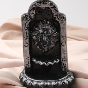 Gray Lion Backflow Incense Holder: Resin Smoke Waterfall Zen Decor