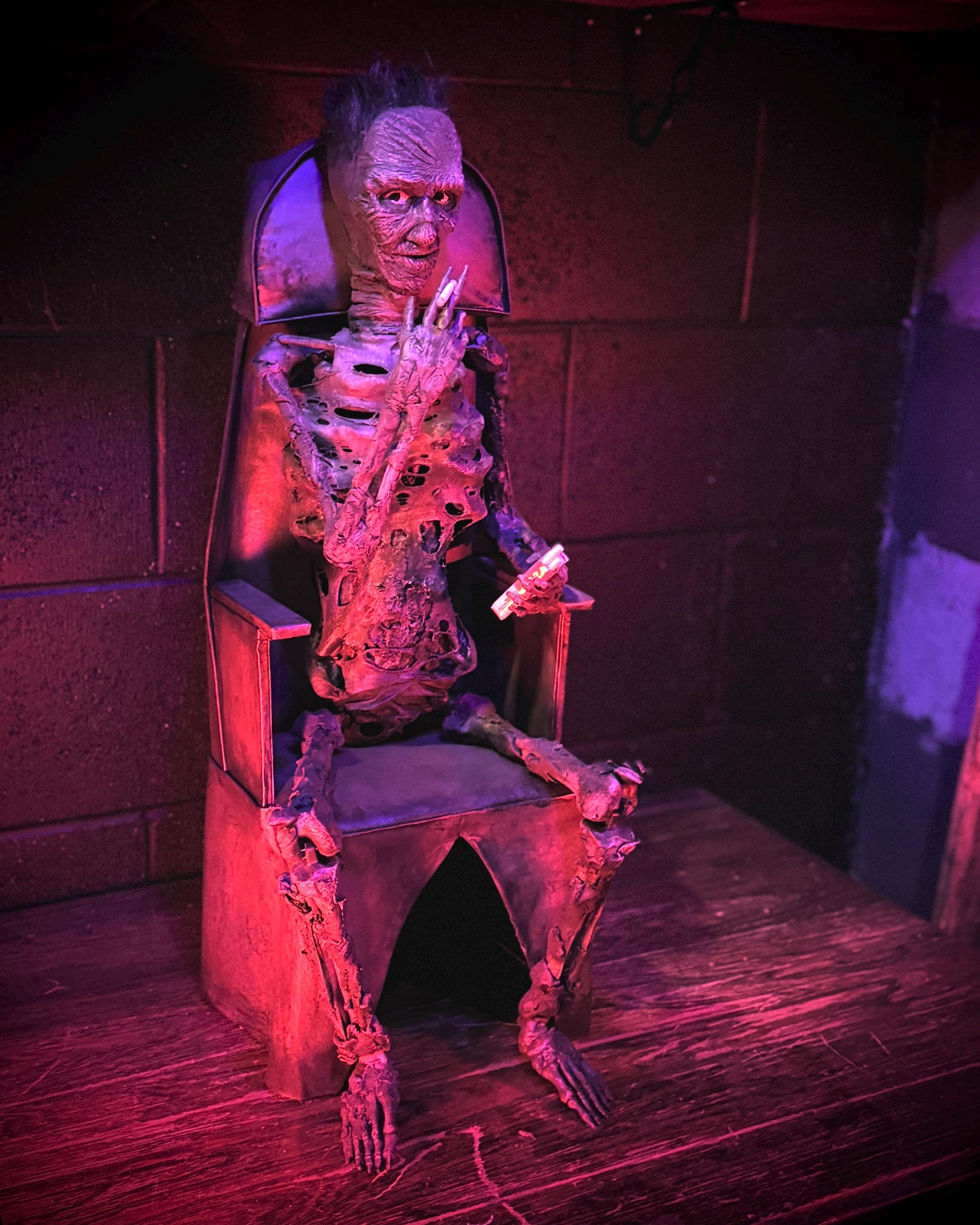 Char Man #6 (smoking Guy) From Beetlejuice