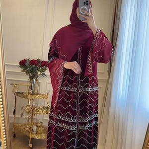 Velvet Abaya, Abaya for women, Dubai Abaya, Luxury crystal Abaya, niqah abaya, muslimah, wedding dress, Eid outfit, Ramadan gift