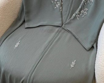 Hand Embellished Abaya: Elegant abaya Dress, Dubai Style Occasion Wear