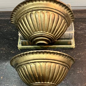 Pair of Hollywood Regency vintage gold metal wall pocket flower planters