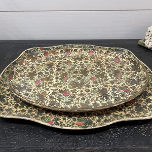 Set of 2 Vintage Paper Mache serving trays; Viking Imports, Japan