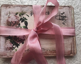 Set of 4, vintage inspired Peony rose post card note cards. Tied up with ribbon.