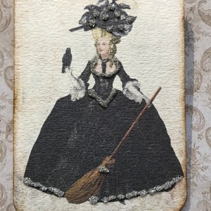 Marie Antoinette Halloween tags. Set of 4, with German glitter