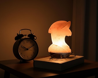 Mini lámpara de sal del Himalaya USB con forma de delfín: Decoración artesanal de sal rosa.