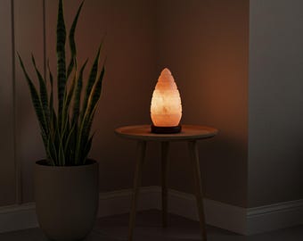 Lámpara de sal del Himalaya en forma de lágrima: Decoración artesanal de sal rosa.