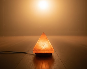 Mini Pyramid Himalayan USB Salt Lamp: Handcrafted Pink Rock Salt Decor