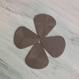 1mm Thick Sturdy 3D Printed Guitar Picks, High Quality Durable Carbon Fiber 20 count