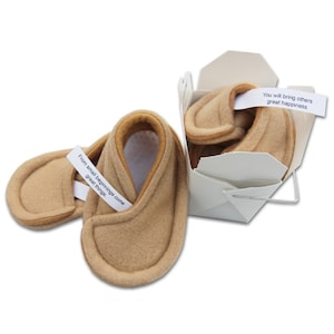 Fortune Cookie Laarsjes ® Gepersonaliseerde baby laarsjes, peuter schoenen, gepersonaliseerde aandenken, handgemaakte, unieke baby douche cadeau afbeelding 1