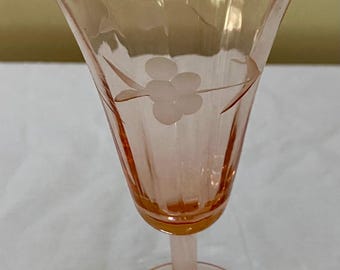 Set of 4 Etched Pink Glass Champagne Flutes - VINTAGE