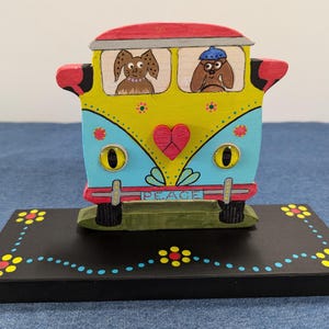 Volkswagen Van, Vintage VW Bus, Hippies, Camper Van, Animal Lover, Dog Couple, Van Life, Peace Out, Valentine&#39;s Day Gift, RV Gift