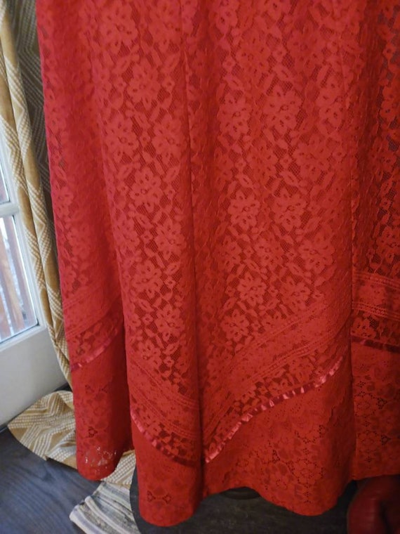 XL 1970's vintage red lace skirt - image 3