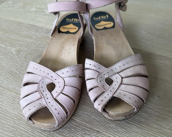 Swedish Hasbeens Mary Jane Clog Wood Platform Sandal Shoe 40 Blush Tan Low Heel