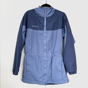 Y2K Columbia Colorblock Hooded Windbreaker Jacket Blue Nylon Women's M Gorpcore