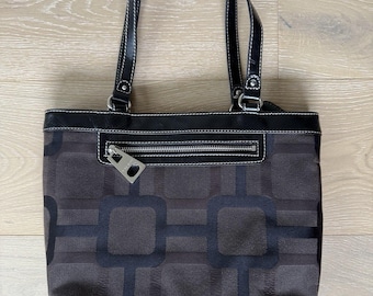 Nine and Co. Triangle Y2K Geometric Brown Neutrals Shoulder Bag - Etsy