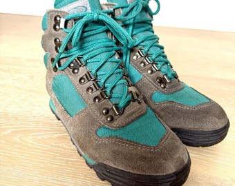 Vintage 80s Vasque Clarion '88 Taupe Turquoise Suede Leather Hiking Boots Retro
